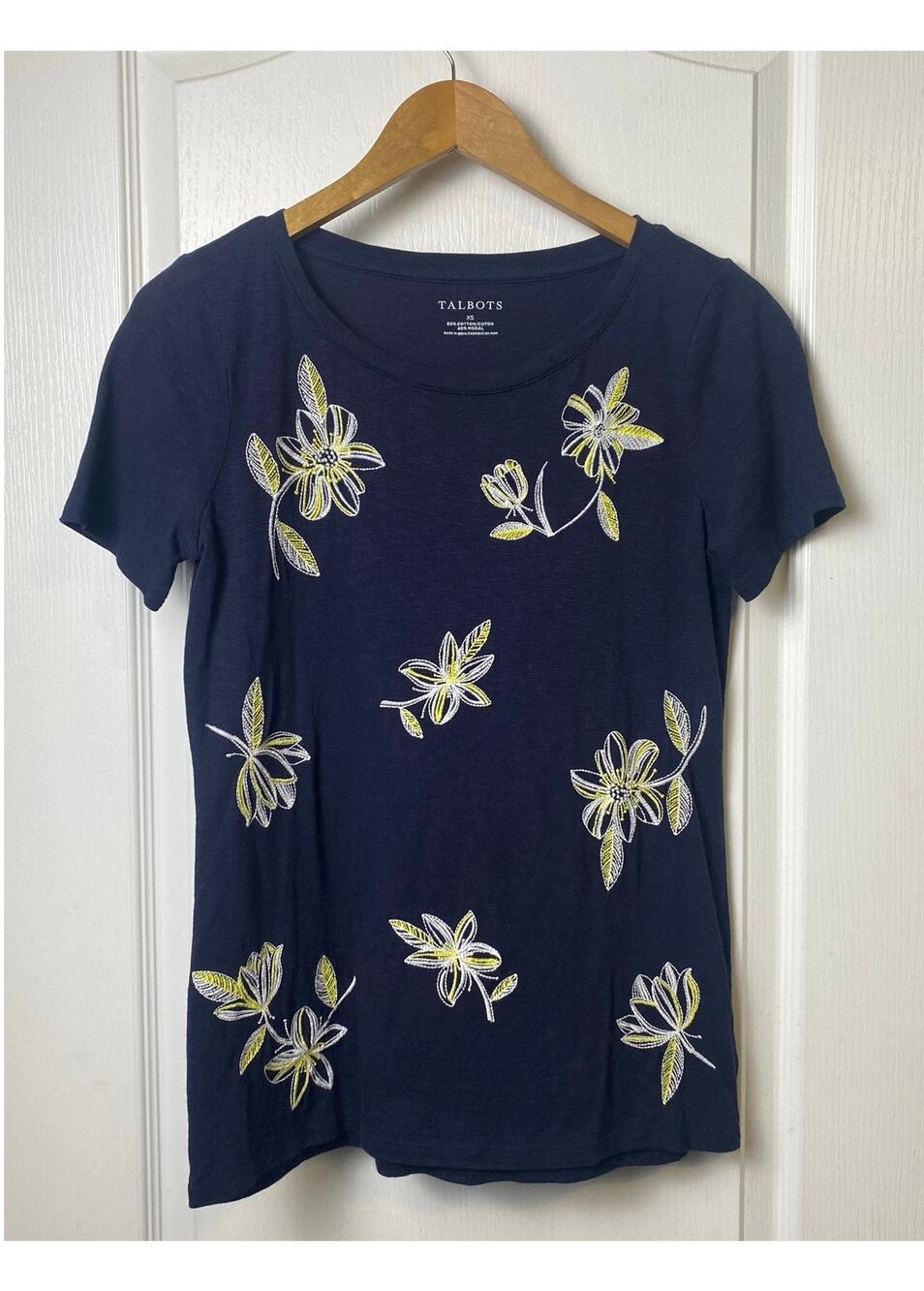 Talbots Navy Floral Embroidered Short Sleeve Modal/Cotton T-shirt Women's XS